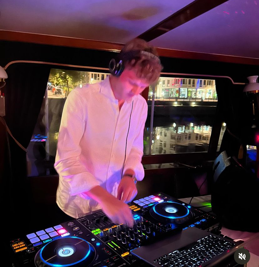 Axel Strandberg - DJ i Stockholm