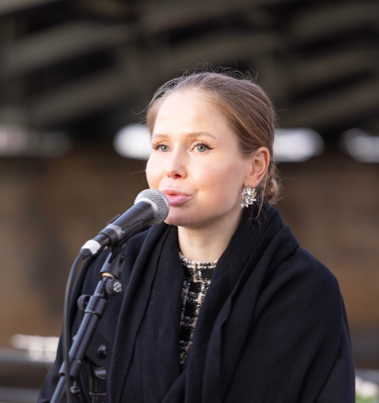 Agnes - Live artist i Stockholm