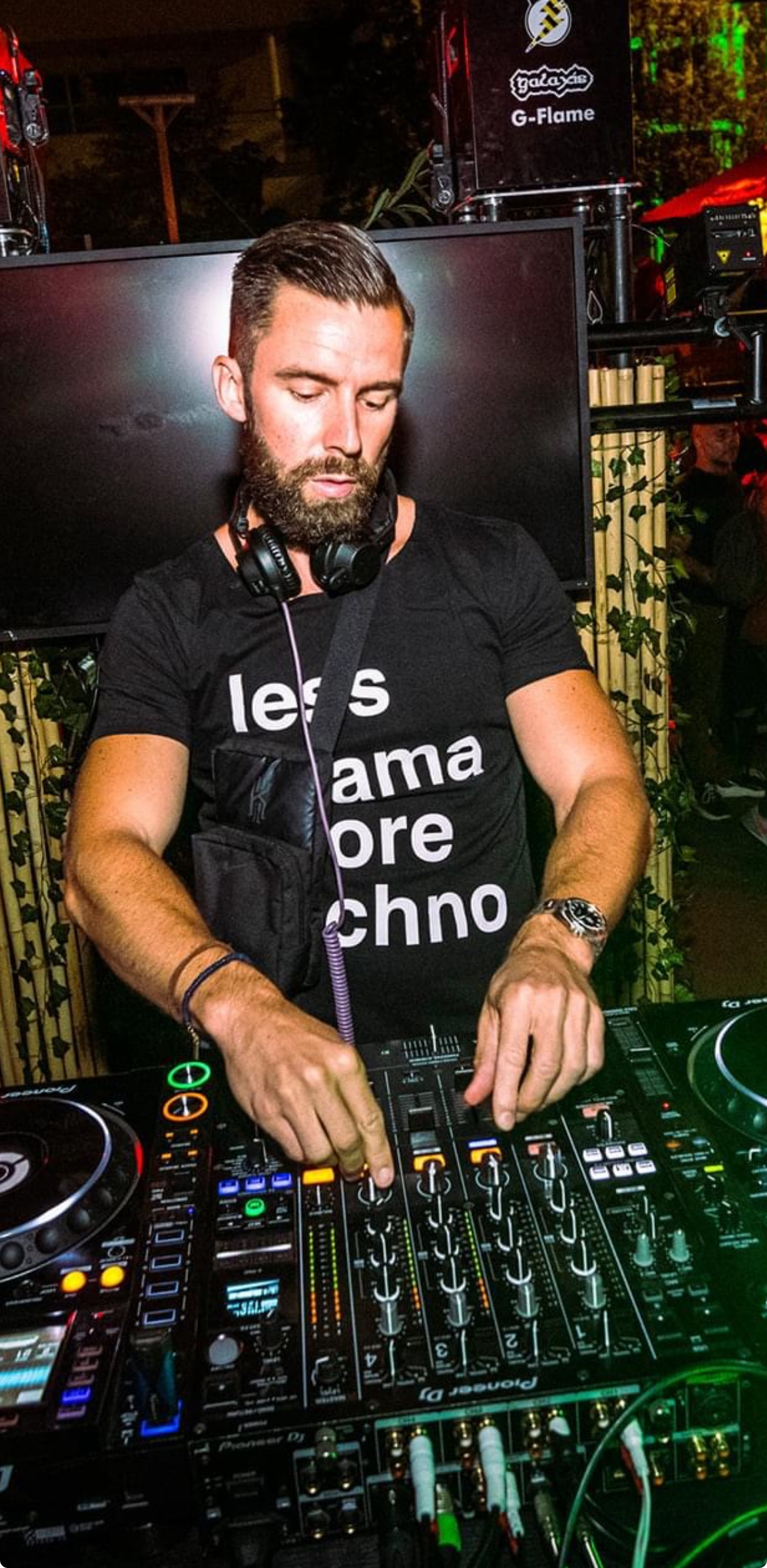 Chris (Serious) - DJ i Stockholm