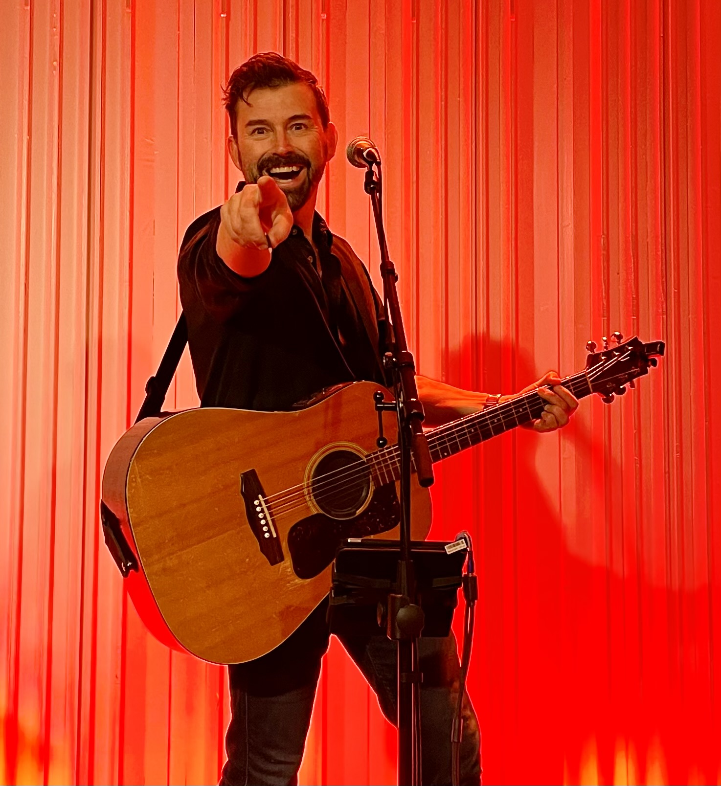 Fredrik Börjesson - Quizmaster · Live artist i Stockholm