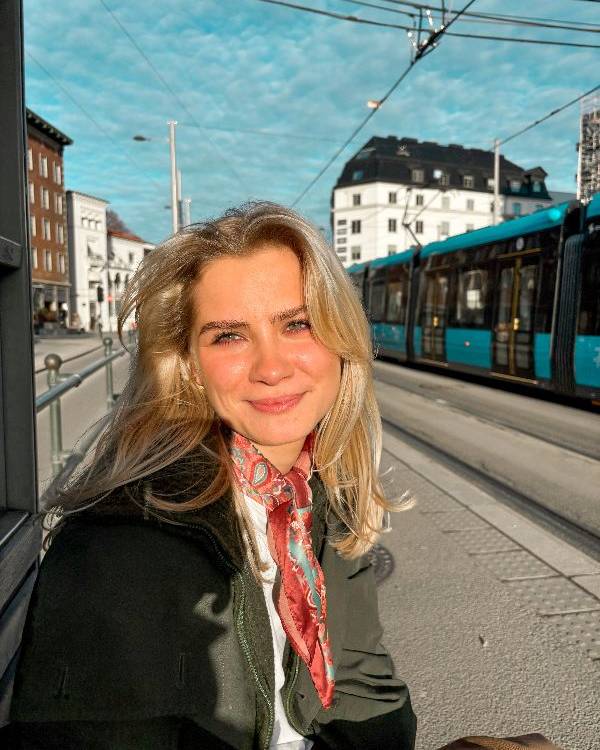 NATHALIE LYNGHOLM - Liveartist i Oslo