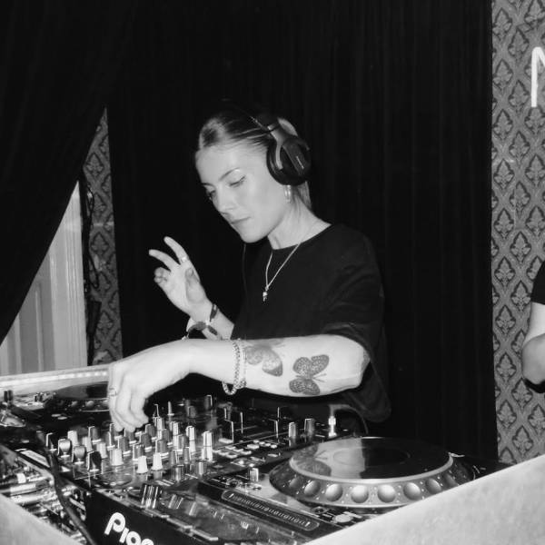 Thilly - DJ i Göteborg