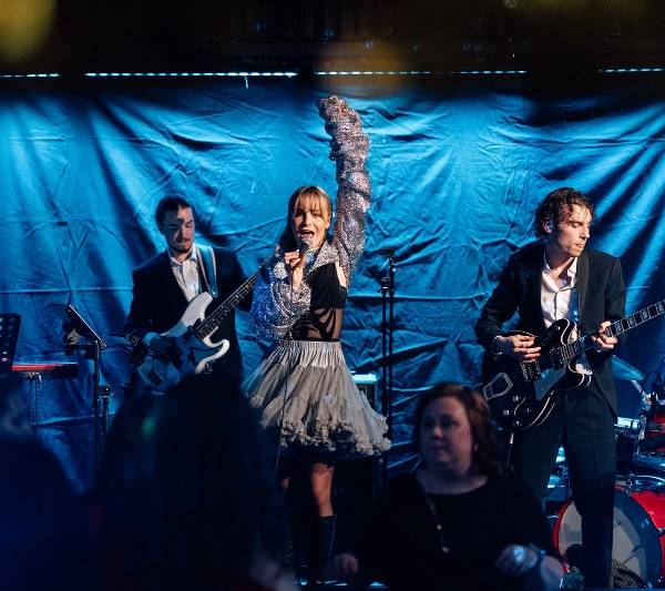 DORIS - Live artist i Stockholm